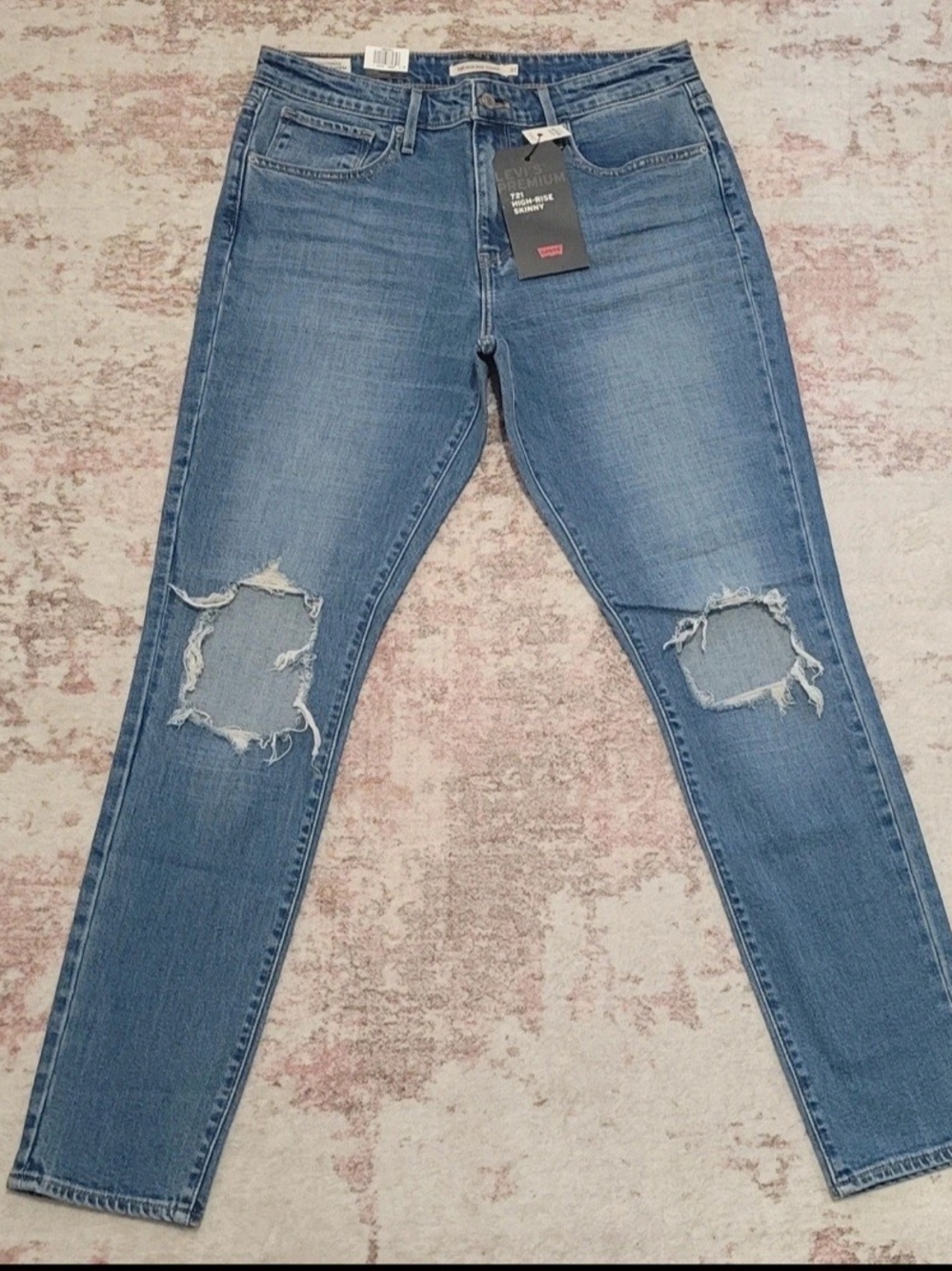 Levi's 721 High Rise Distressed Knees Skinny Jeans 31×30